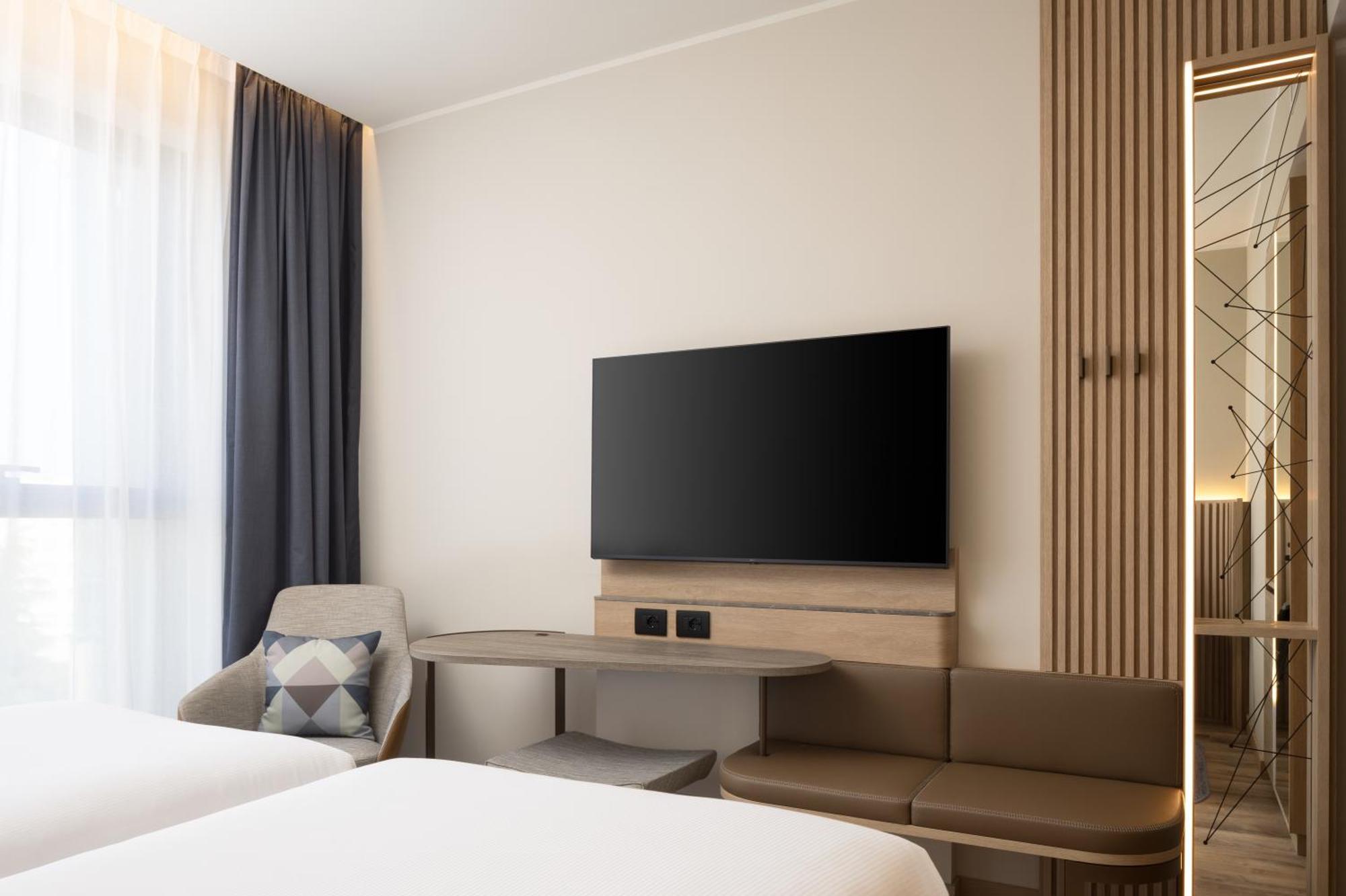 Courtyard By Marriott Linate Hotel Milán